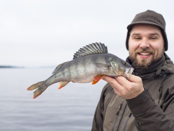 Journée de pêche traditionnelle et déjeuner au feu de camp