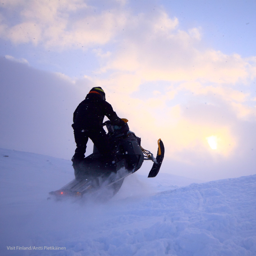 Snowmobiling. Image: Visit Finland/Antti Pietikäinen